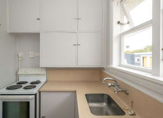 2/1 Renwick Street Seddon_2