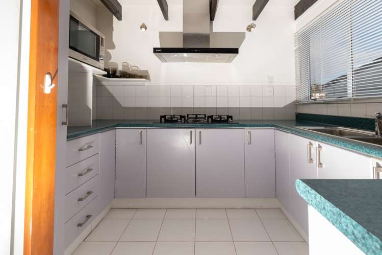 85 Birkdale Road Birkdale_3