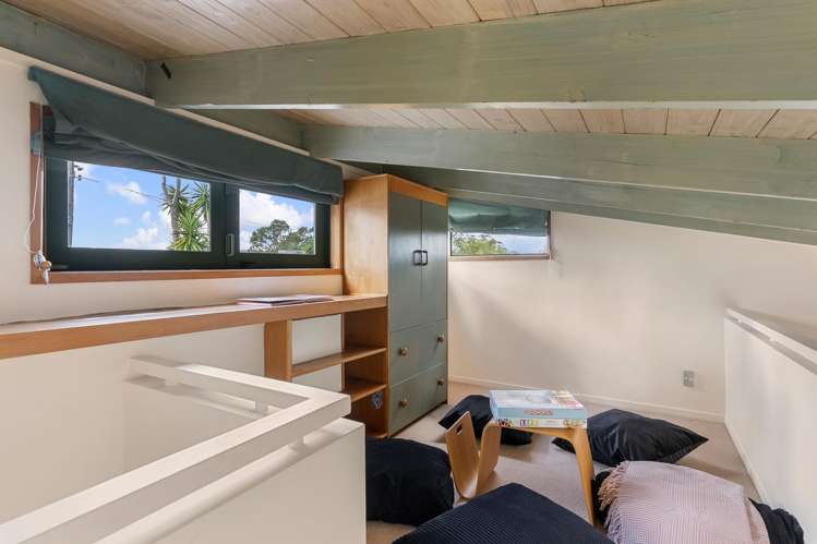 49 Goodall Street Hillsborough_12