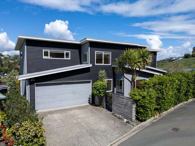 11 Valerie Place, Stepneyville