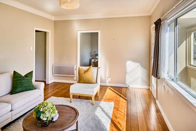 7 Ames Street Paekakariki_4