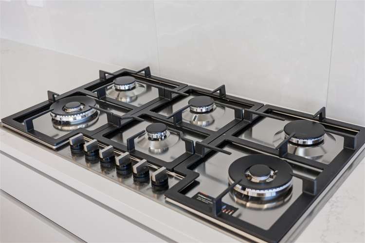 13 Whale Bay Rise Gulf Harbour_9