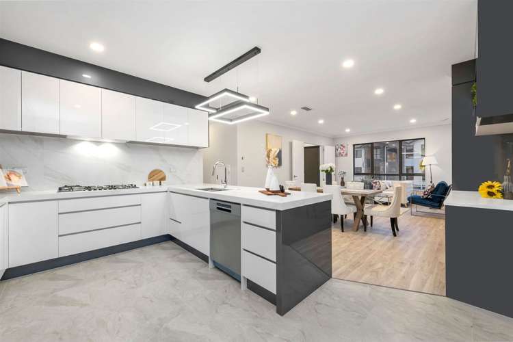 18 Tullymore Drive Flat Bush_5