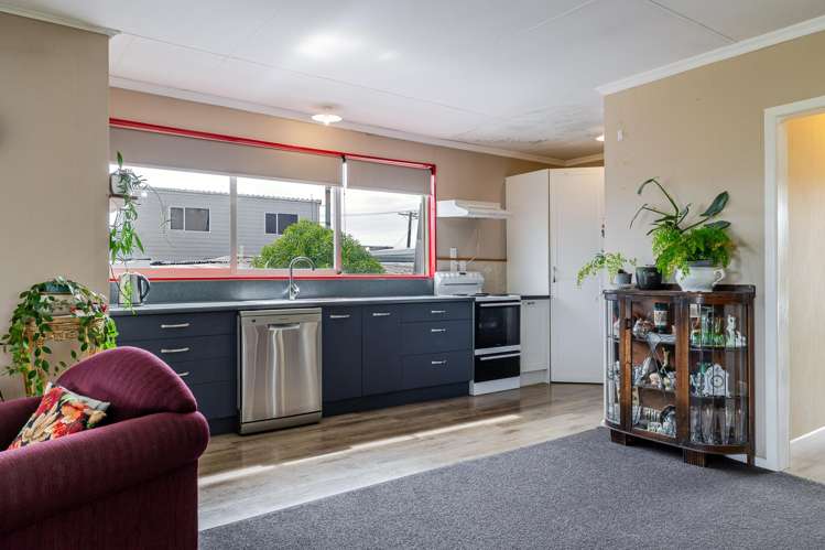 16 Kina Street Tangimoana_2