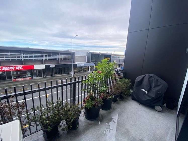 3/4 Waverley Street Sydenham_3