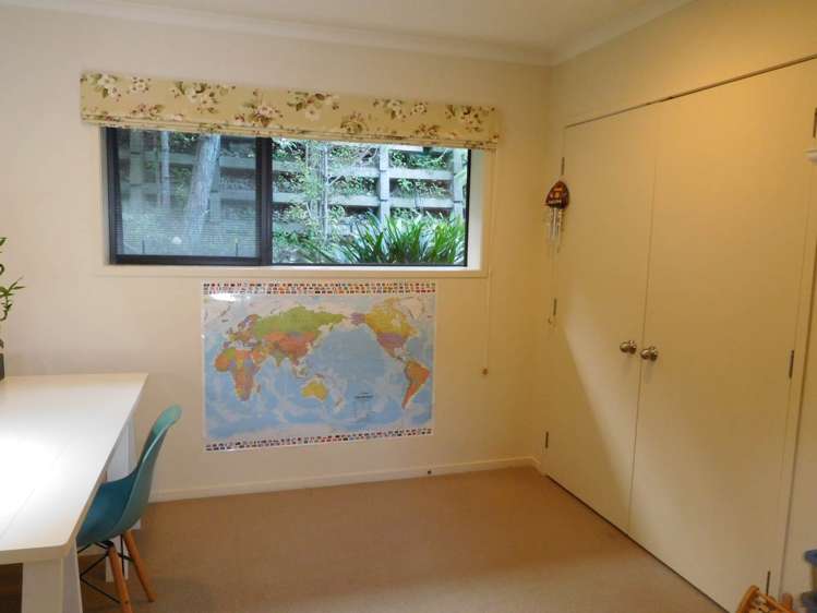 2/65 Sunset Road Totara Vale_10