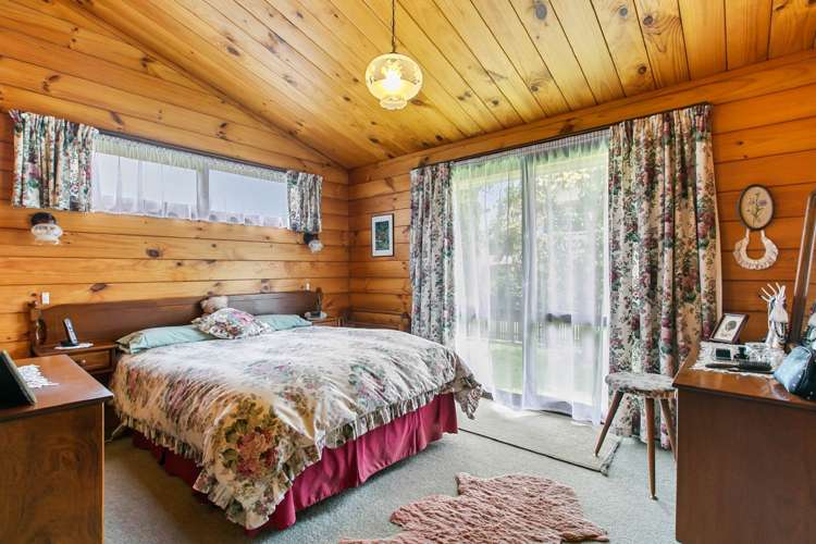 17 Booker Place Manurewa_8