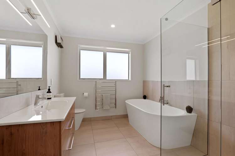 57 Verdeco Boulevard Lincoln_22