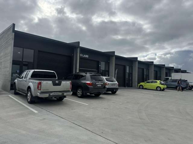 Top Spec Unit For Lease