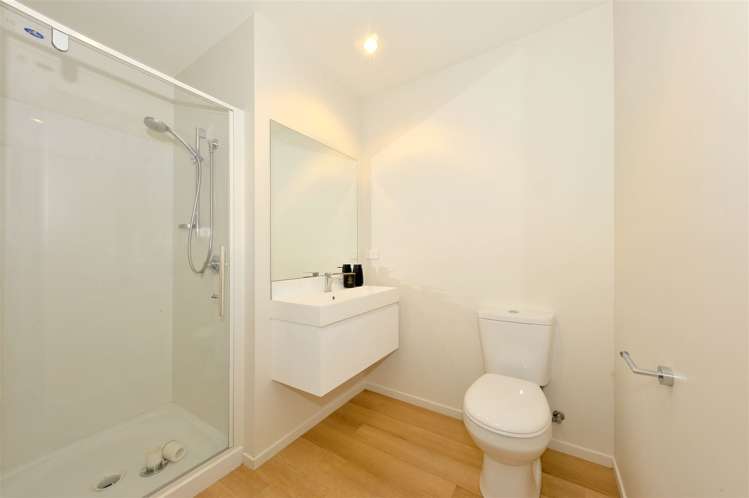 17 Farnborough Way Rolleston_8