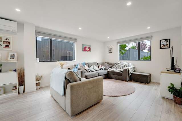 6 Kaman Seasprite Road Hobsonville_4