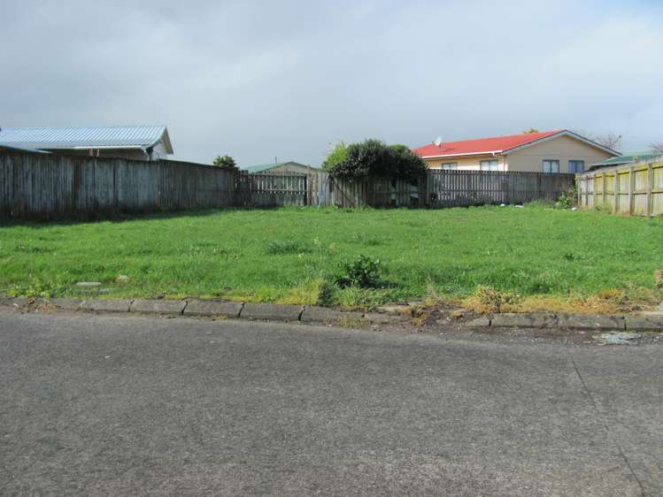 2/61 Templeton Place Clendon Park_2