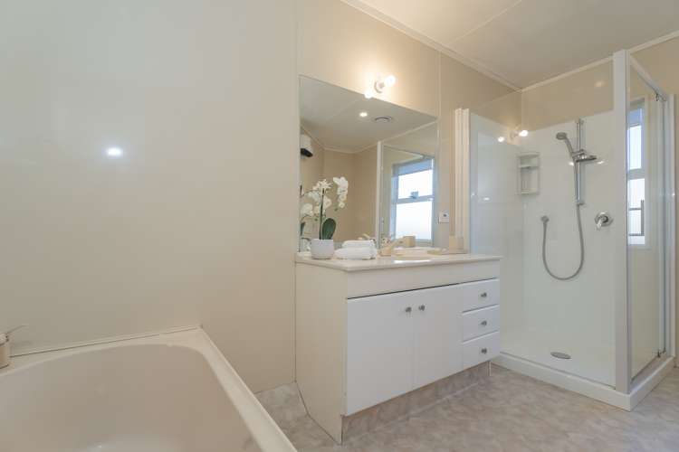 308 Cook Drive Whitianga_10