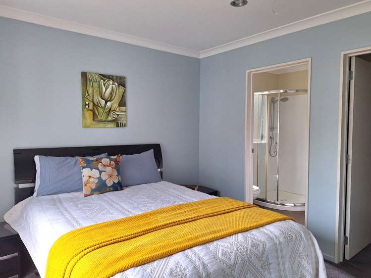 20 Stamford Crescent Flat Bush_15