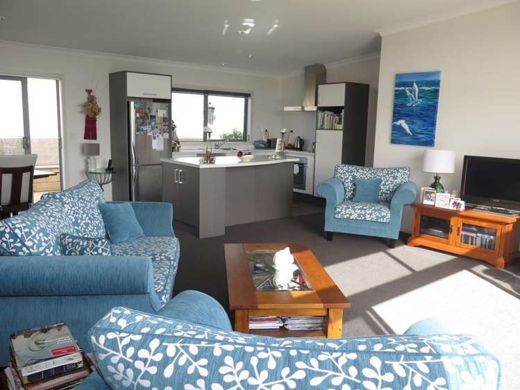 7 Puka Place Raglan_6