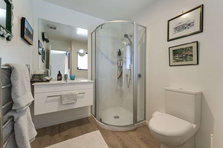 33 Stratford Drive Cromwell_20