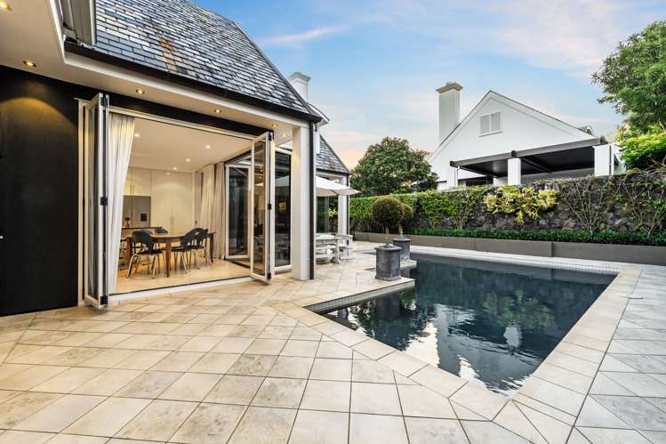 3a Shipherds Avenue Epsom_8