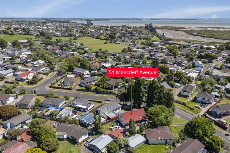 51 Moncrieff Avenue Clendon Park_12