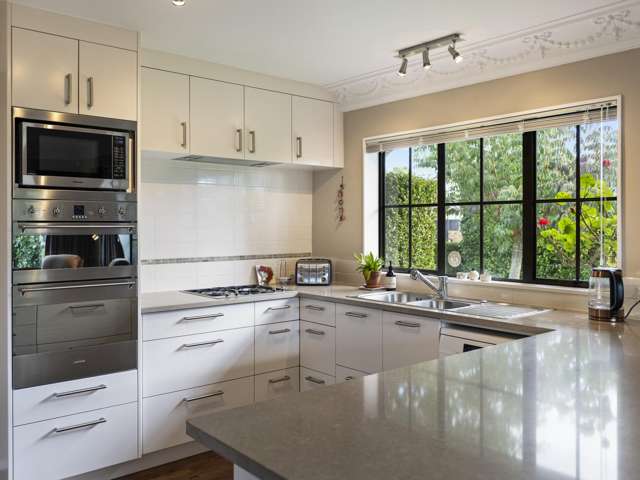 2 Gardone Terrace Conifer Grove_3