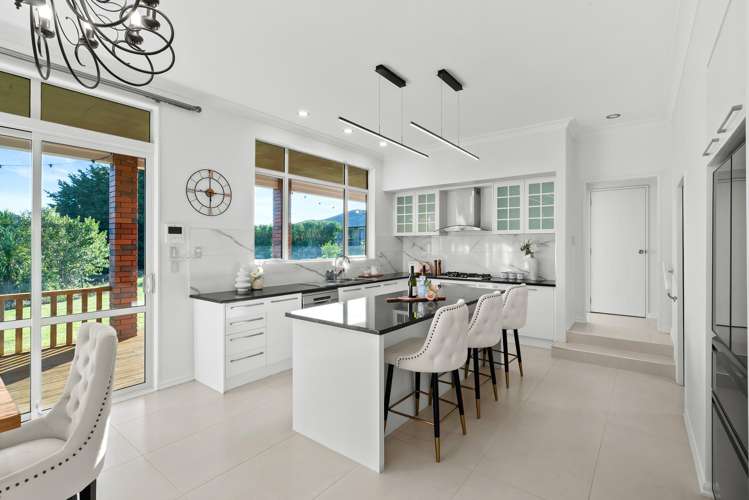 16 Michael Bosher Way Flat Bush_7