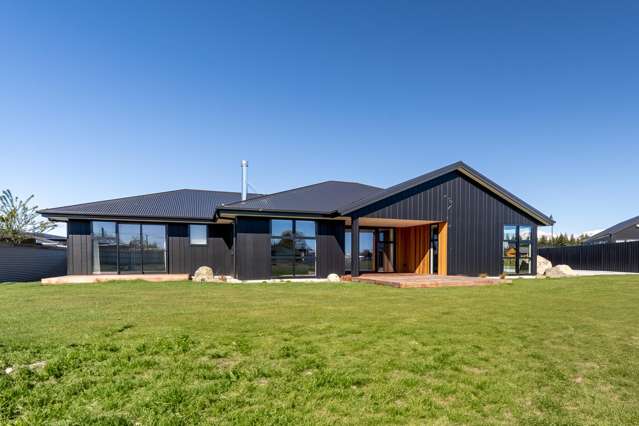 Space, Style & Sun! The Ultimate Twizel Lifestyle!