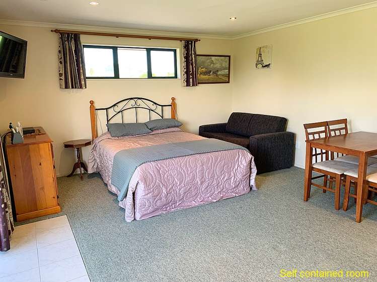 21 Moulder Road Takaka_17