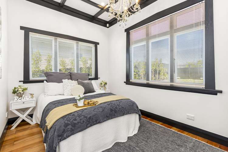 83 Golf Road New Lynn_18