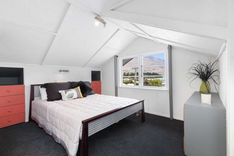 8 Turner Street Queenstown_8