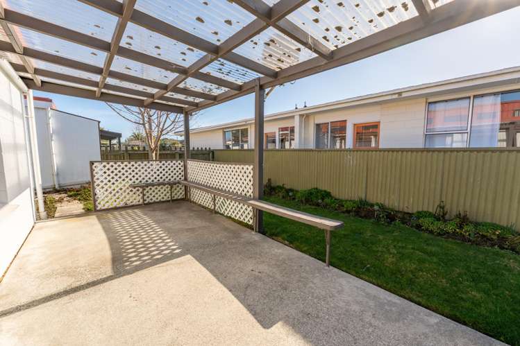 2/109A North Street Seaview_15