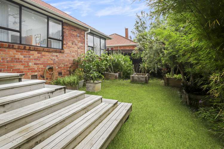 39 Armein Road Panmure_5