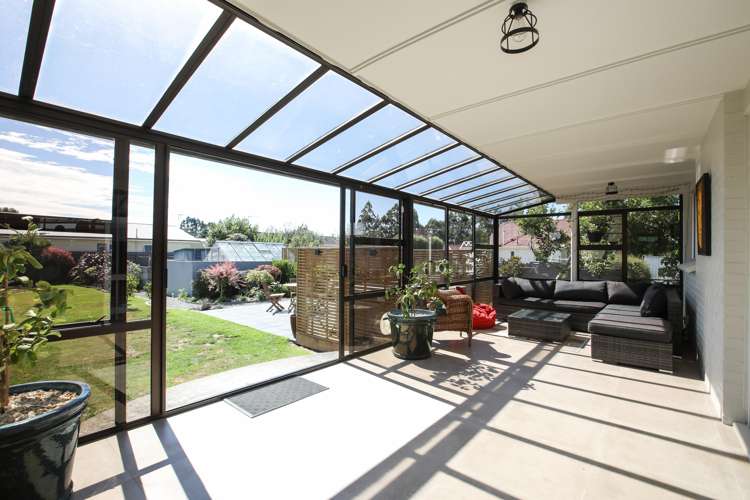 8 Home Street Winton_11