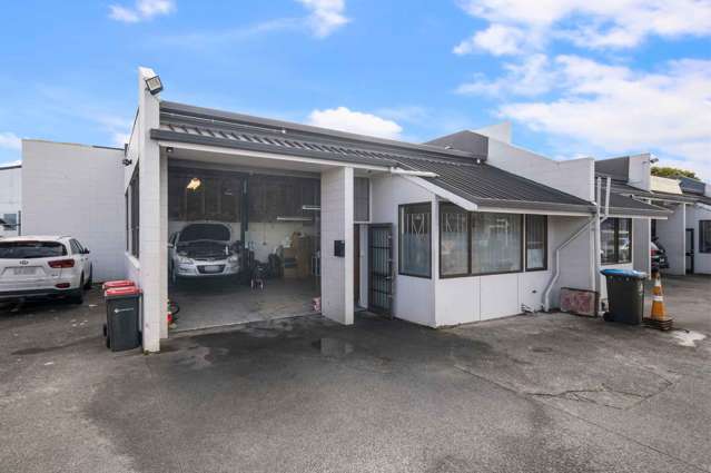 4/2 Lansford Crescent Avondale_1