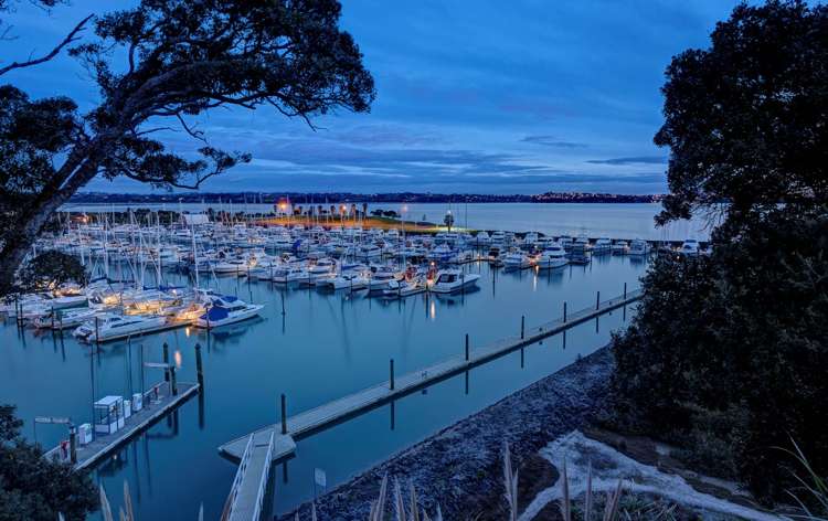 75 Pine Harbour Parade Beachlands_7