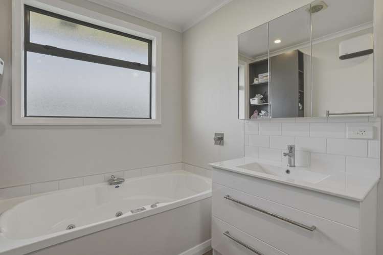 43 Stamford Street Balclutha_13