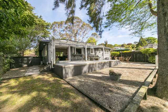 35 Derwent Crescent Titirangi_2