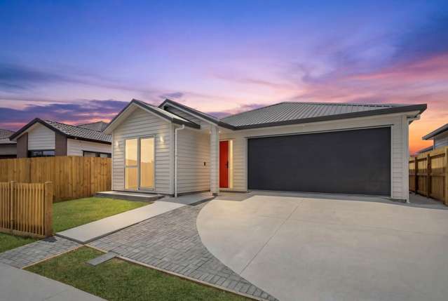 Spacious 4-Bedroom Family Home with Double Garage