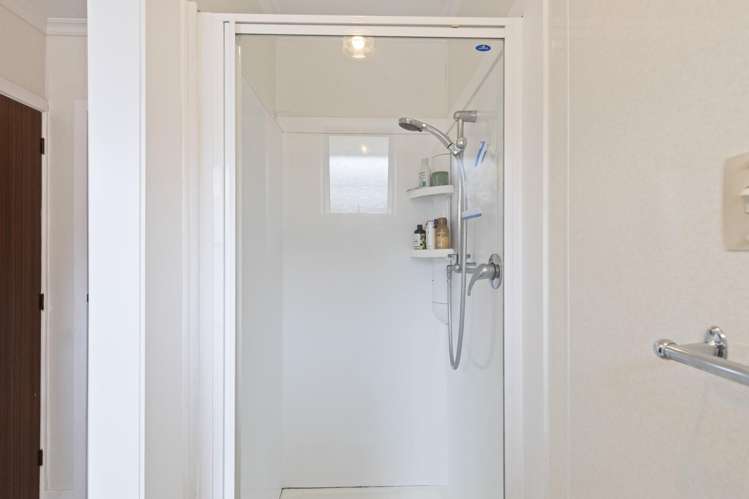 20 Wesley Avenue Frankleigh Park_23