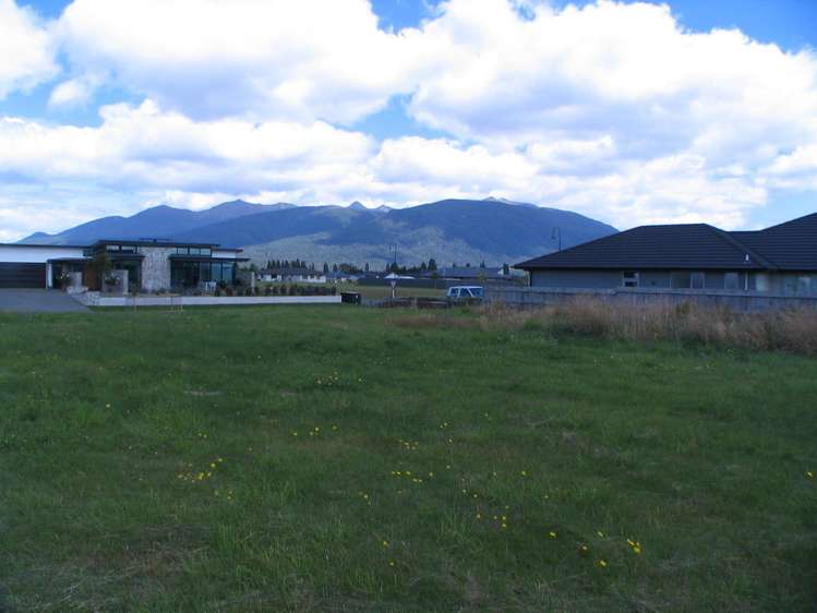 3 Broughton Place Te Anau_0