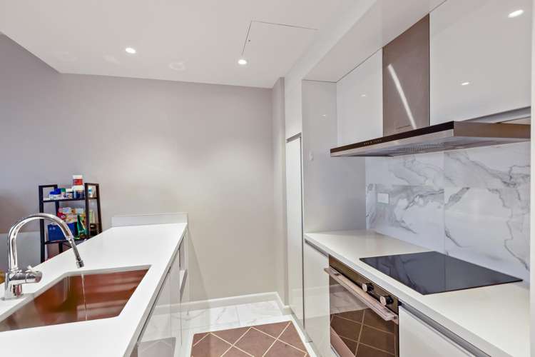 204/41 Beach Road Auckland Central_4