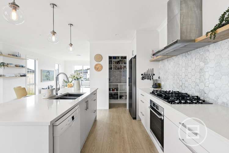 52 Jane Maree Road Kumeu_3