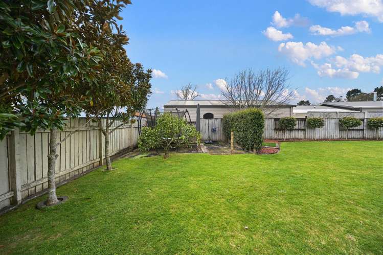 3 Brookbank Place Glenview_17