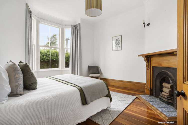 17 Douglas Street Mount Cook_6