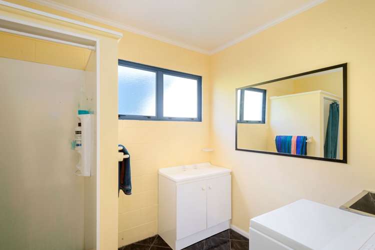 80 Akitio Esplanade Pongaroa_21