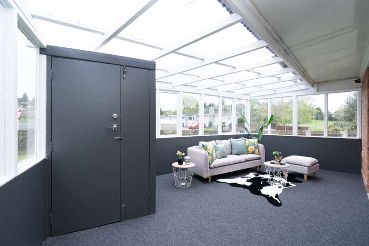 6 Maple Avenue Dinsdale_7