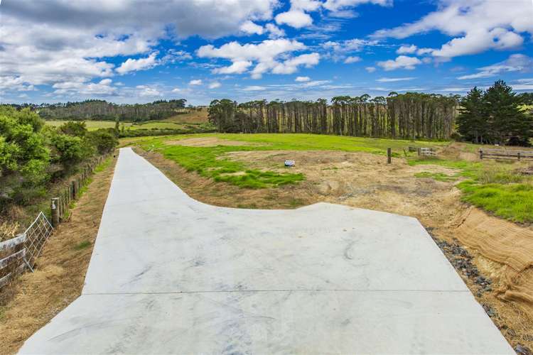 225 Amreins Road Taupaki_6