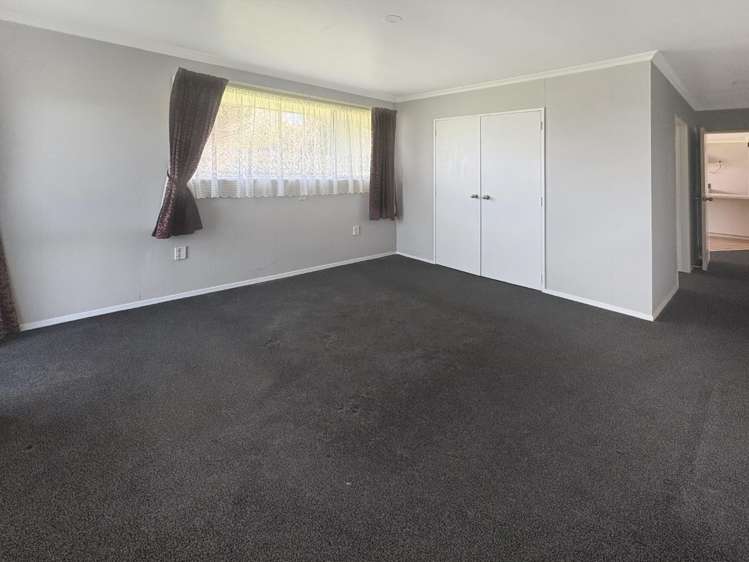32 Laward Road 1226_7