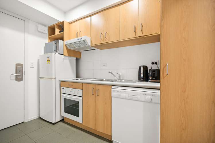 6E/2 Eden Crescent Auckland Central_3