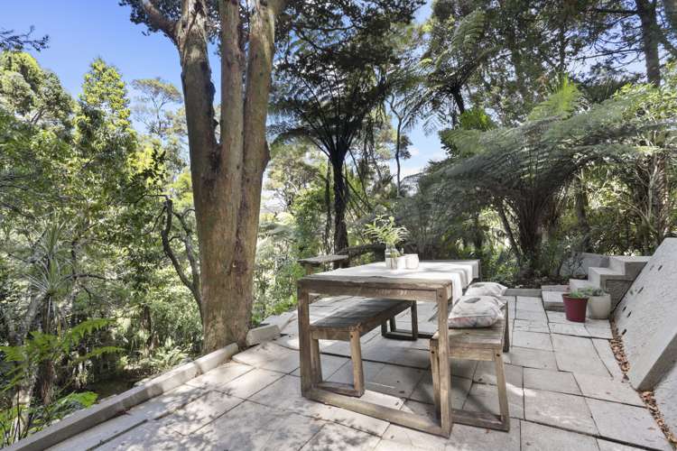 33 York Road Titirangi_19