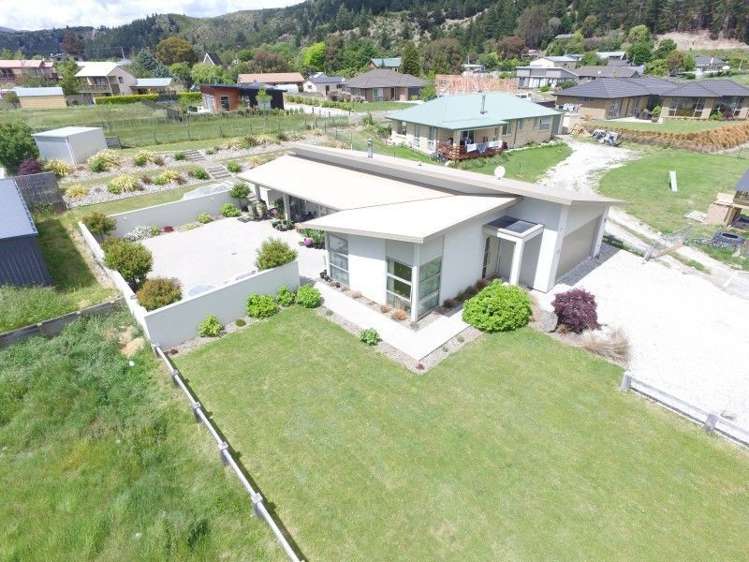 19 Alice Burn Drive Luggate_18