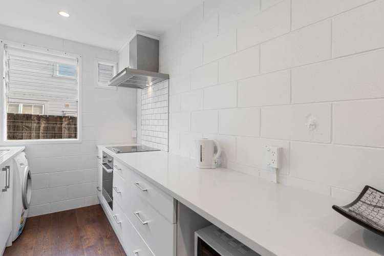 2/30 Bellevue Road Mt Eden_7